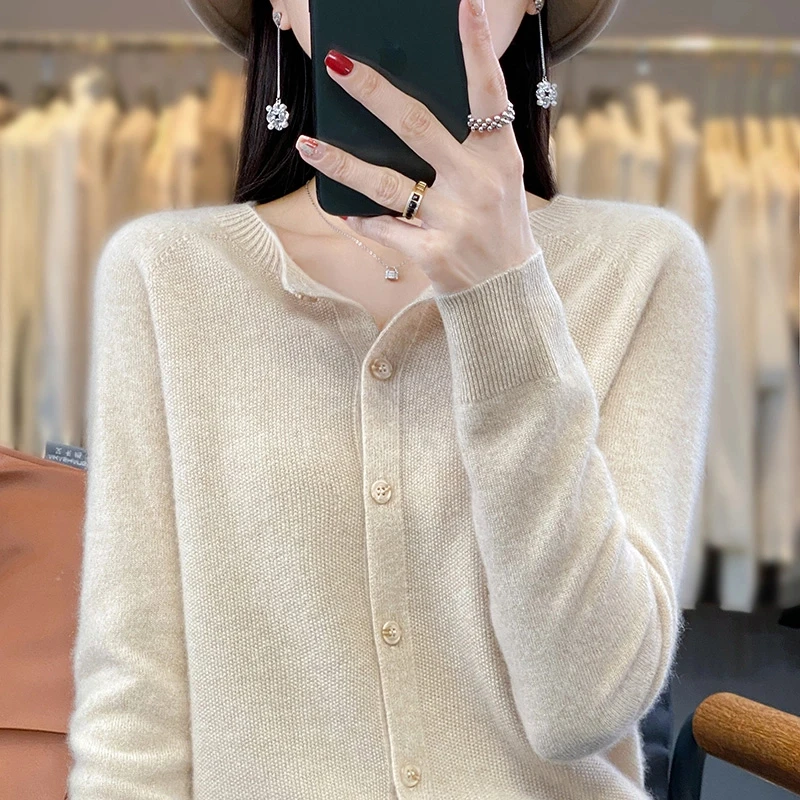 一线成衣圆领开衫纯色针织衫毛衣长袖宽松显瘦百搭上衣