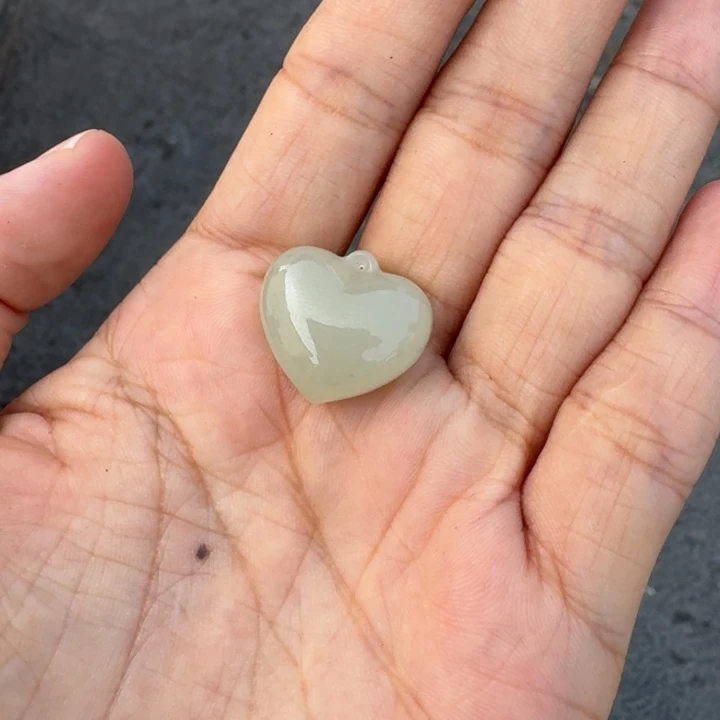 和田玉未镶嵌吊坠(不含链)