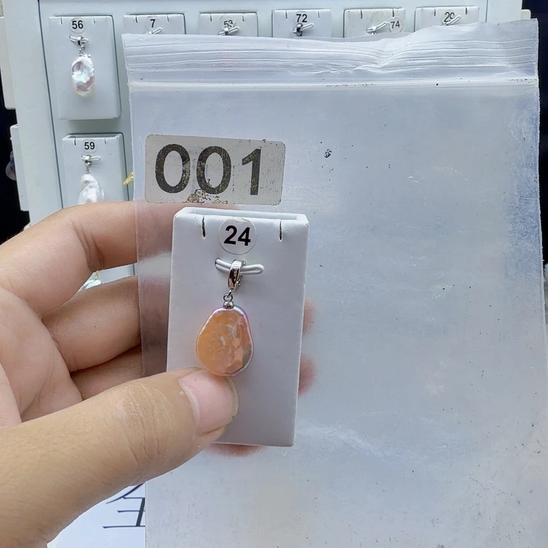 合金淡水珍珠颈饰