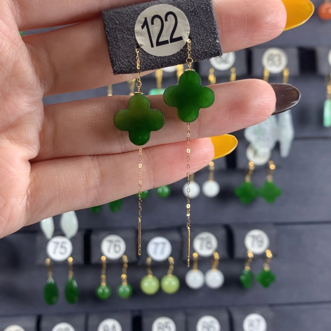 和田玉18K金镶嵌耳饰