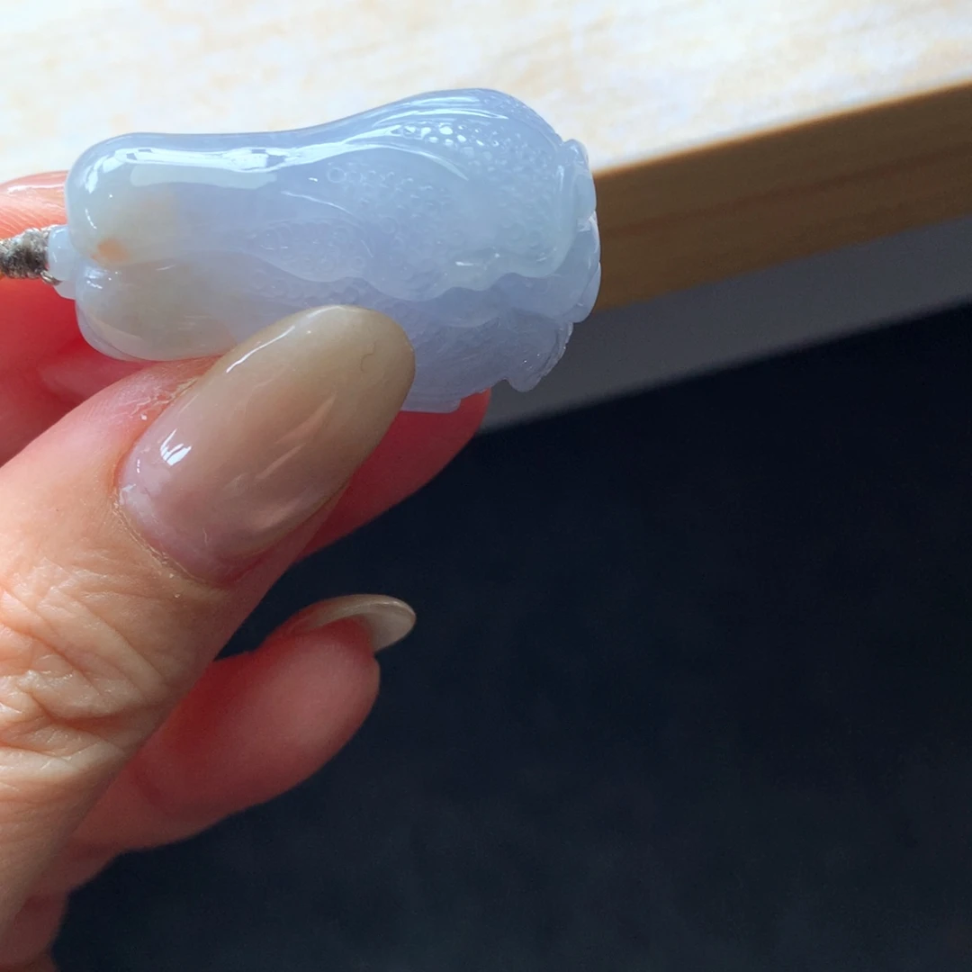 翡翠未镶嵌颈饰吊坠