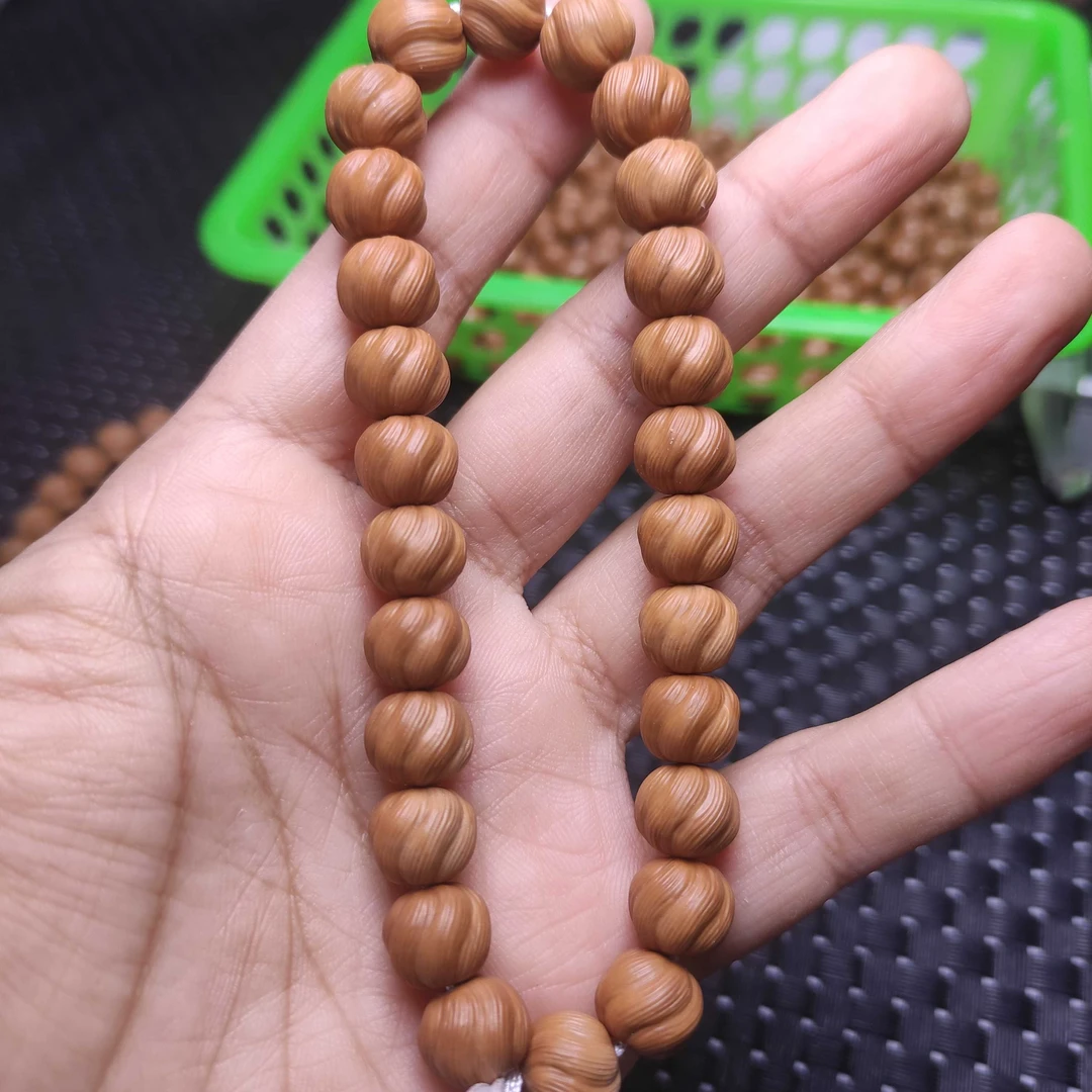 猴头核桃卷卷酥，尺寸10+。