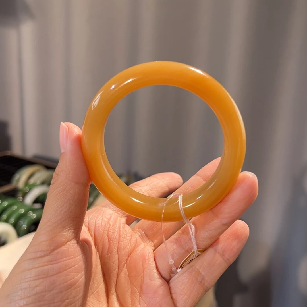 和田玉未镶嵌手镯  「且末糖」