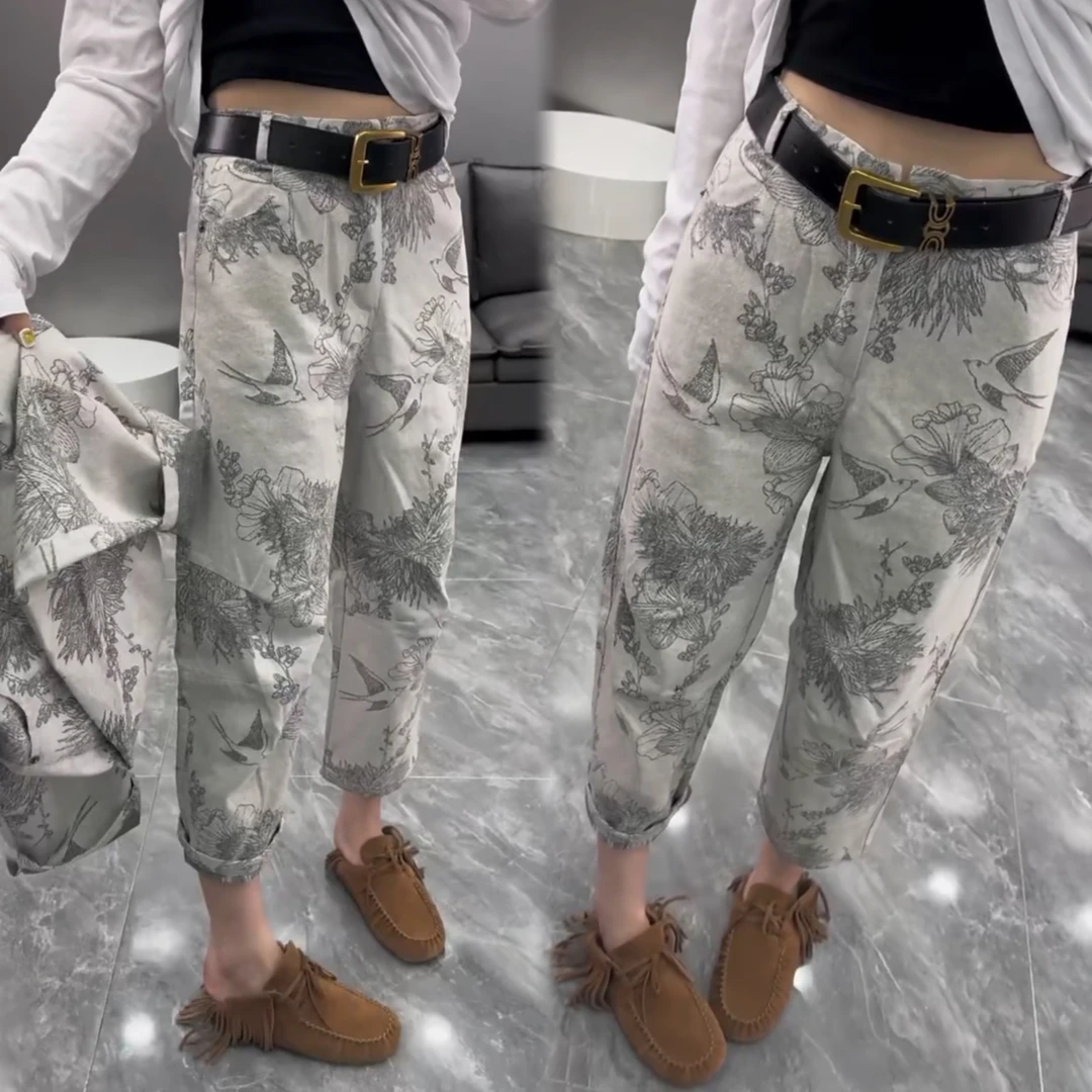 2025春夏新款水泥灰牛仔裤女花卉宽松百搭复古欧货直筒休闲九分裤