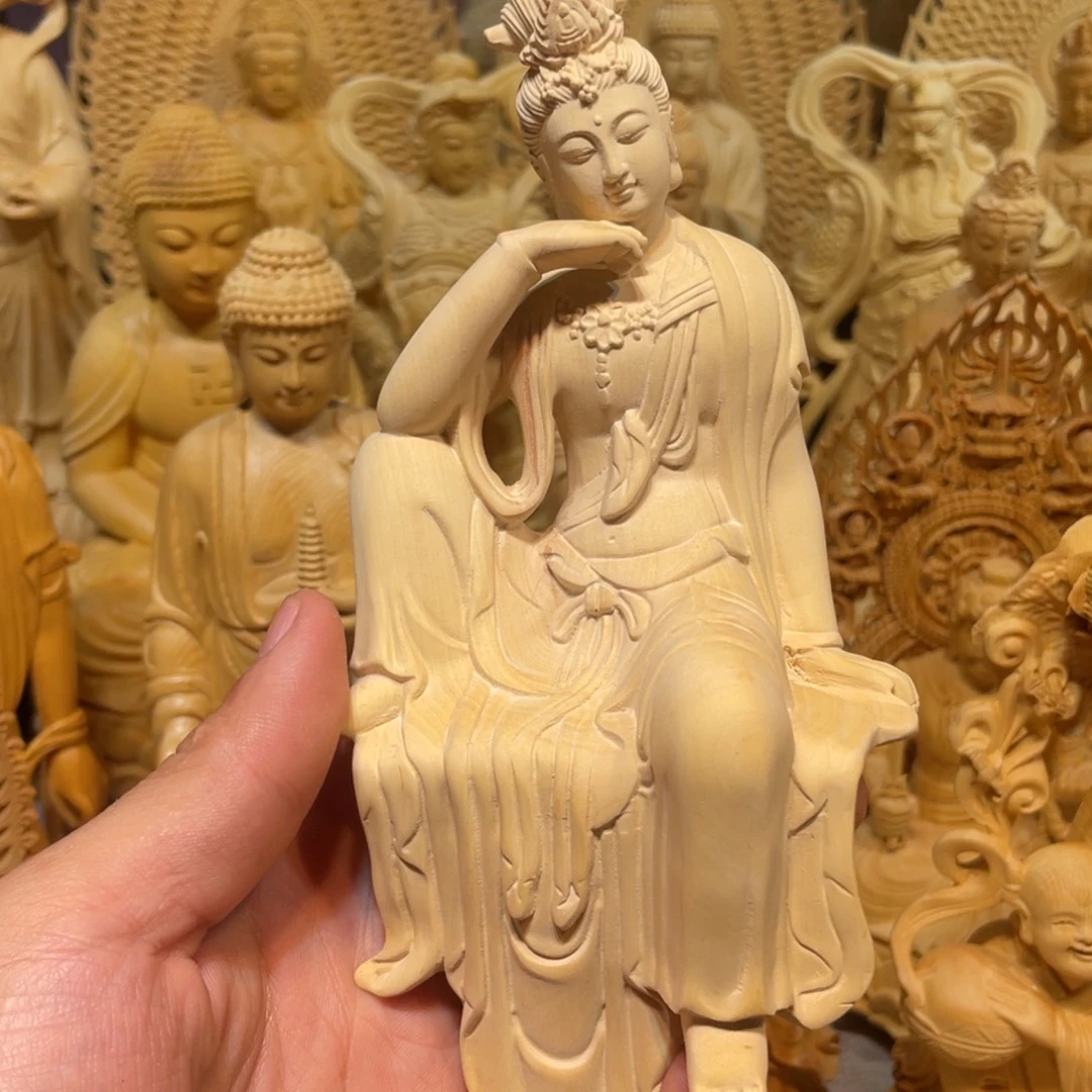 黄杨木小瑕疵水月垂衣观音