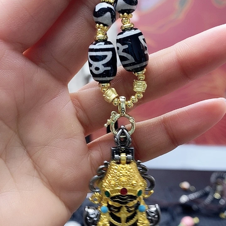 玛瑙/玉髓合金颈饰