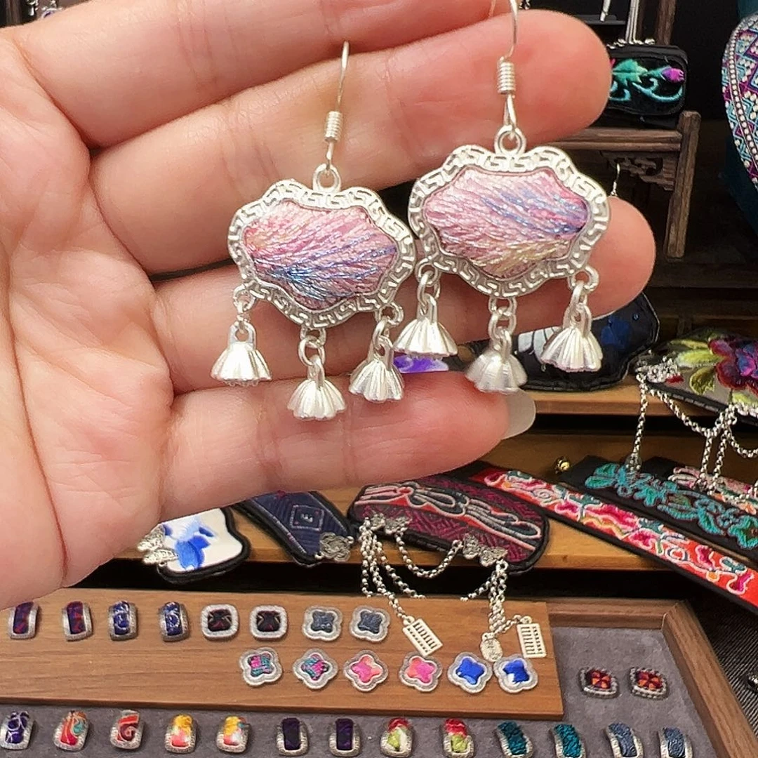 织绣手工刺绣工艺品