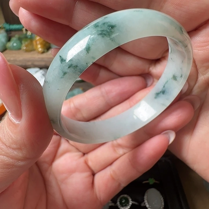 翡翠未镶嵌手镯翡翠990