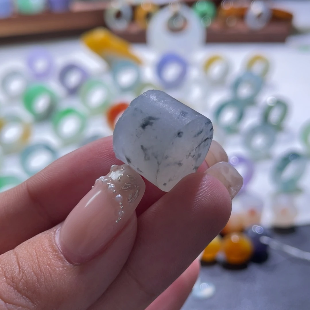 未镶嵌定制翡翠翡翠