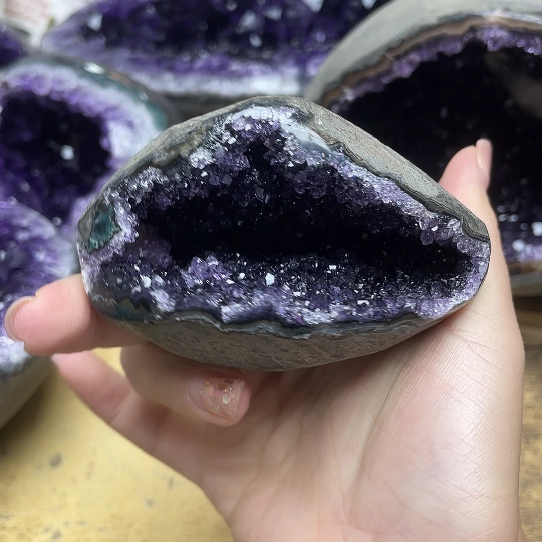 未镶嵌大型摆件（非配饰）紫晶