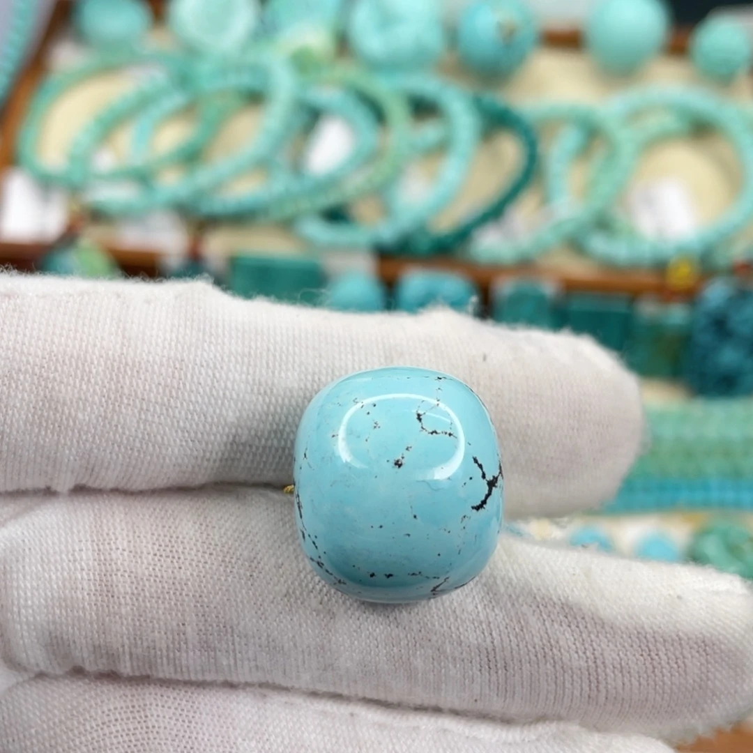 绿松石未镶嵌挂件