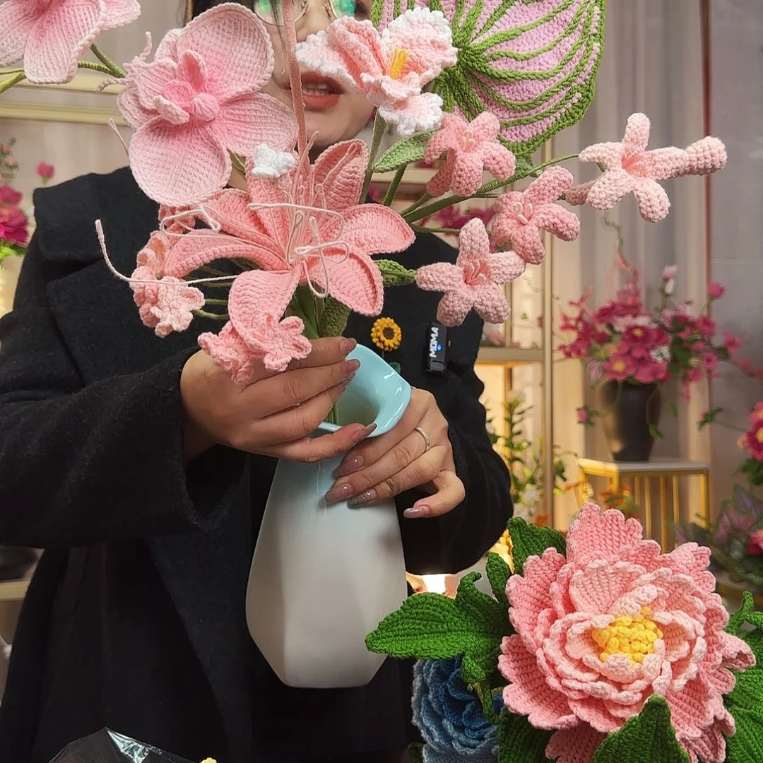 纯手工钩织手工钩织设计花束