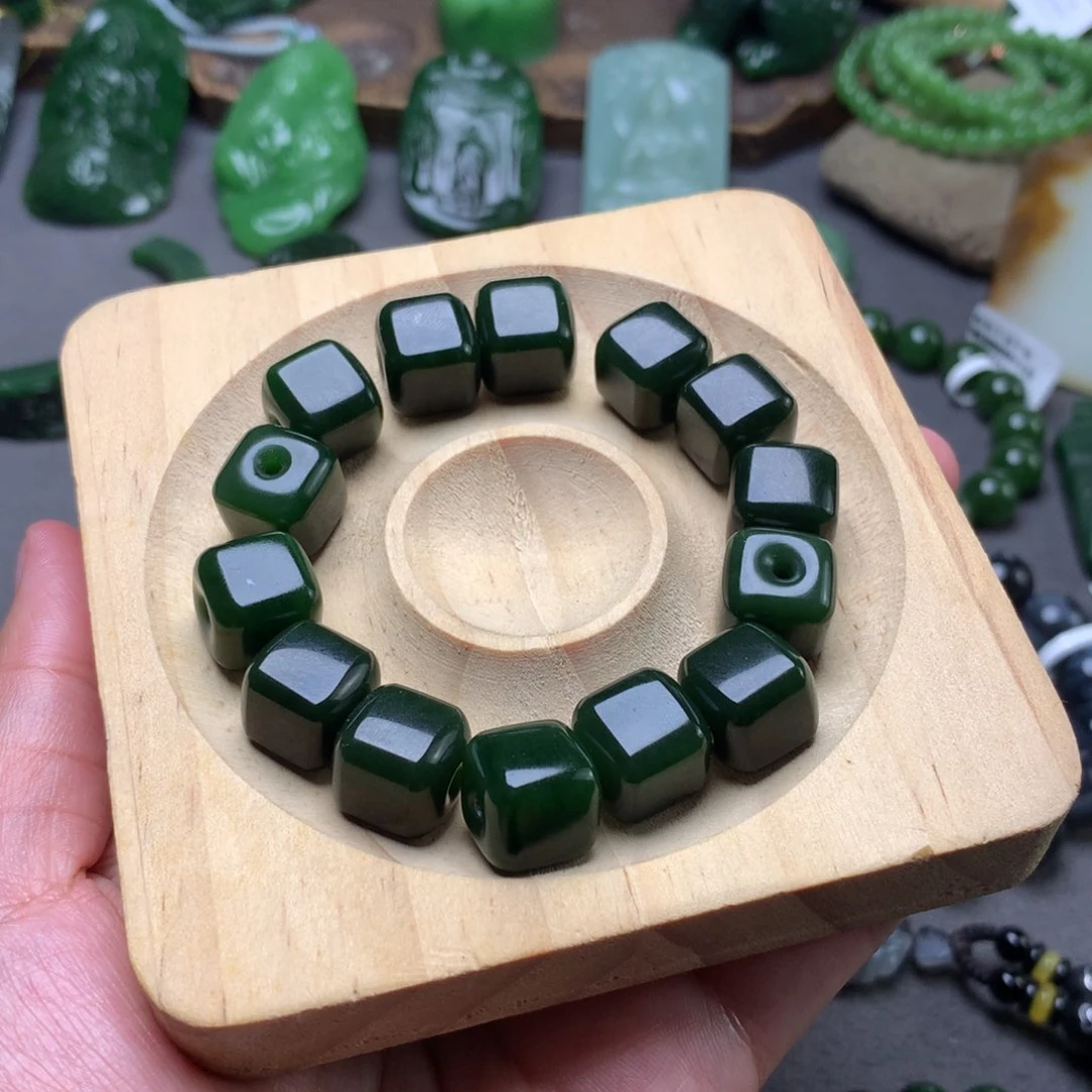 手串未镶嵌和田玉