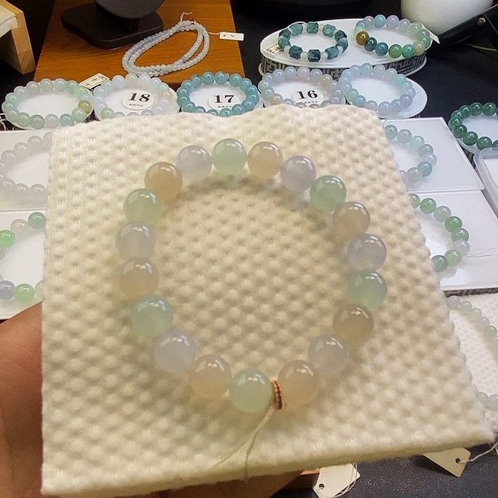 定制翡翠未镶嵌翡翠卡10