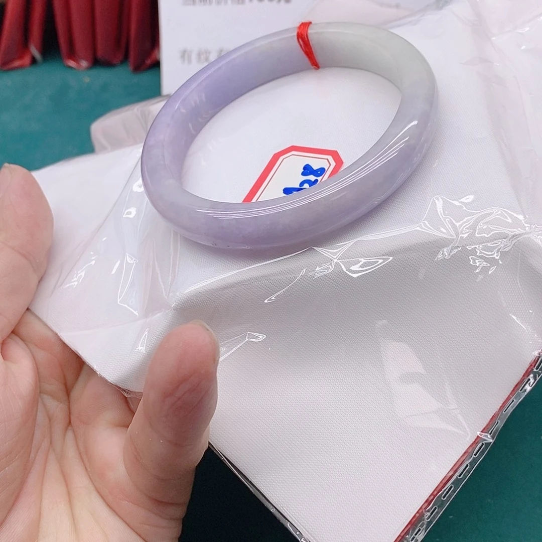 翡翠手镯未镶嵌糖*?A288888888