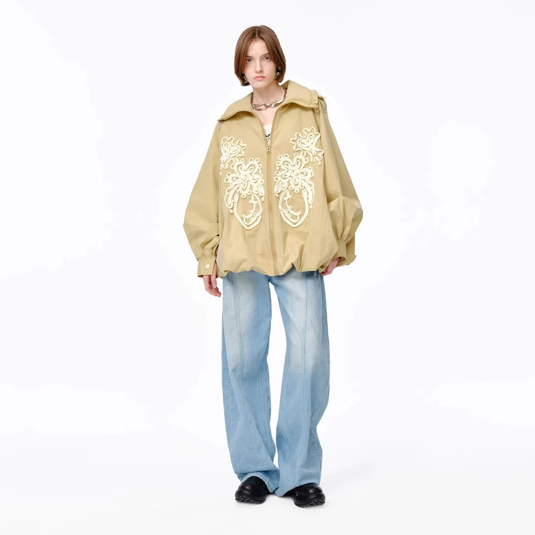 XIAOLI筱李 25春夏绳盘绣卡其色外套