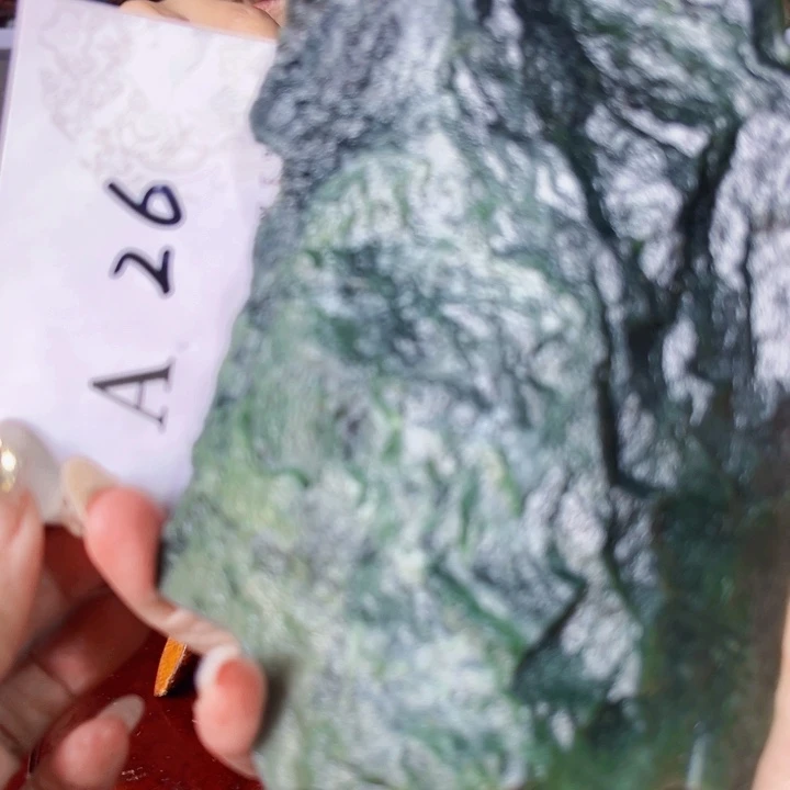 岫玉未镶嵌原料原料