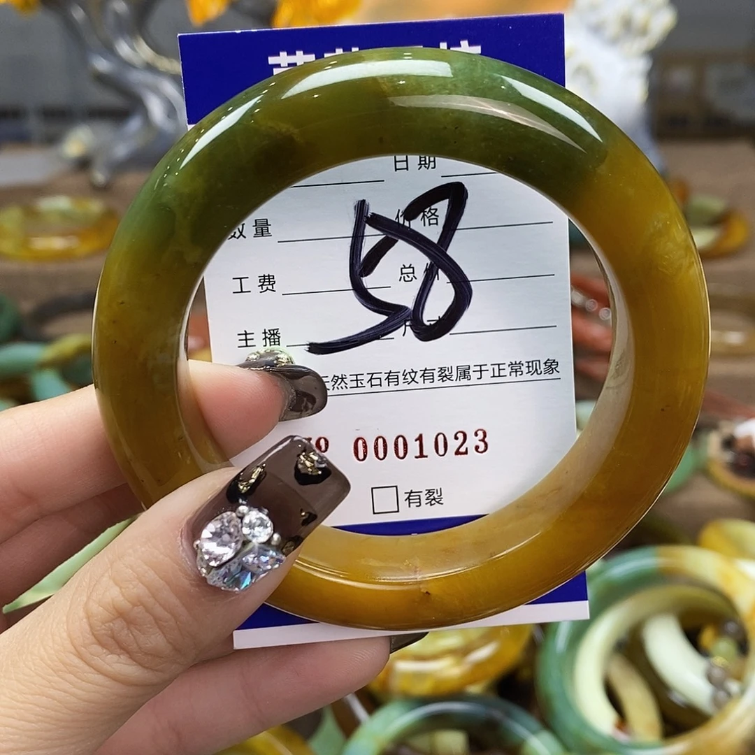 未镶嵌蛇纹石玉手镯