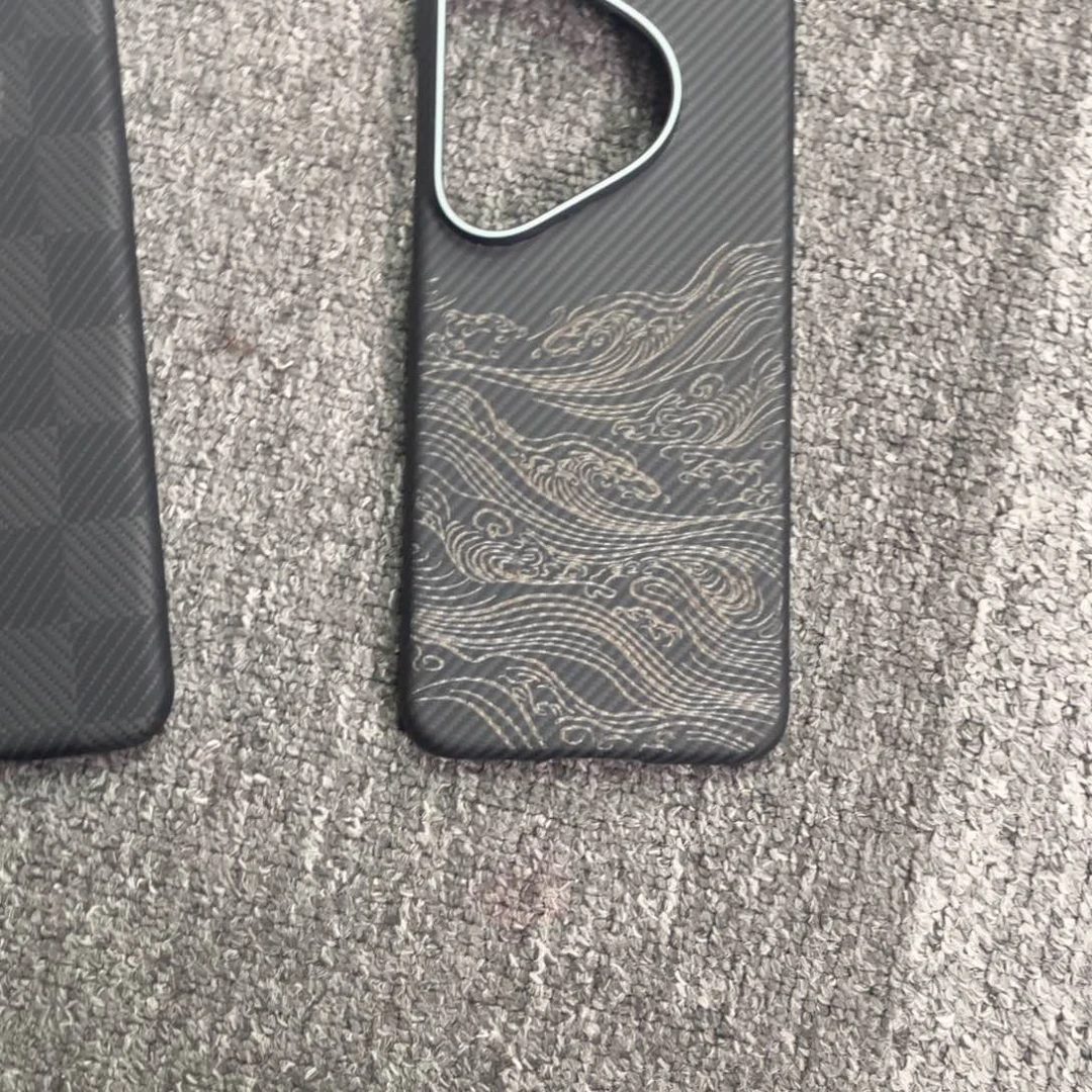 P70pro黑灰风生水起带磁吸水