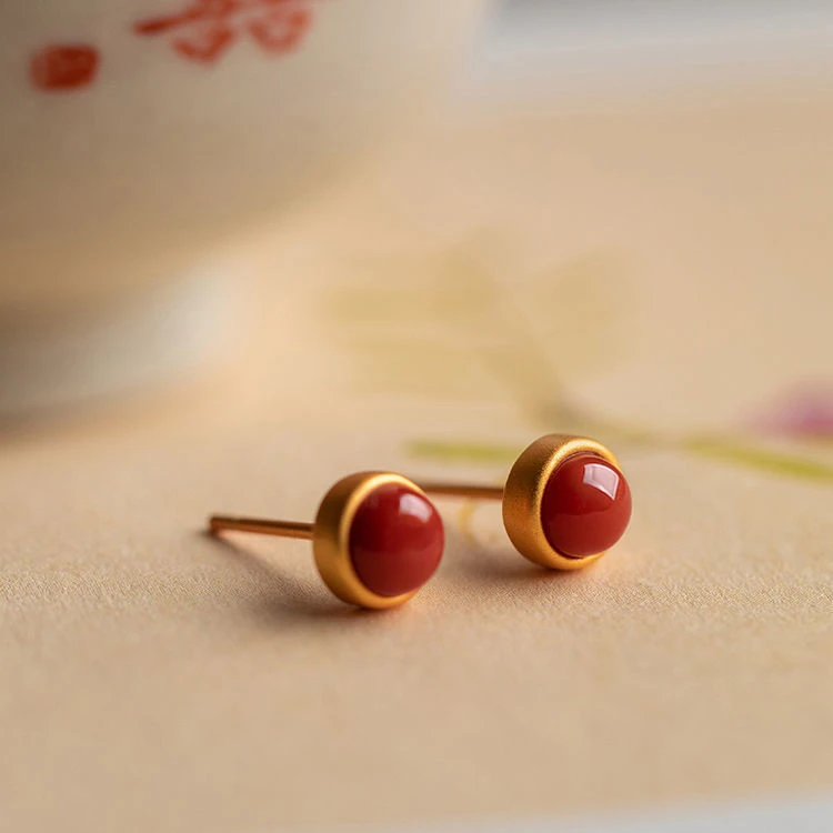 925银耳饰 S925纯银红瑙耳钉女本命年复古中国风红色新年耳饰E472