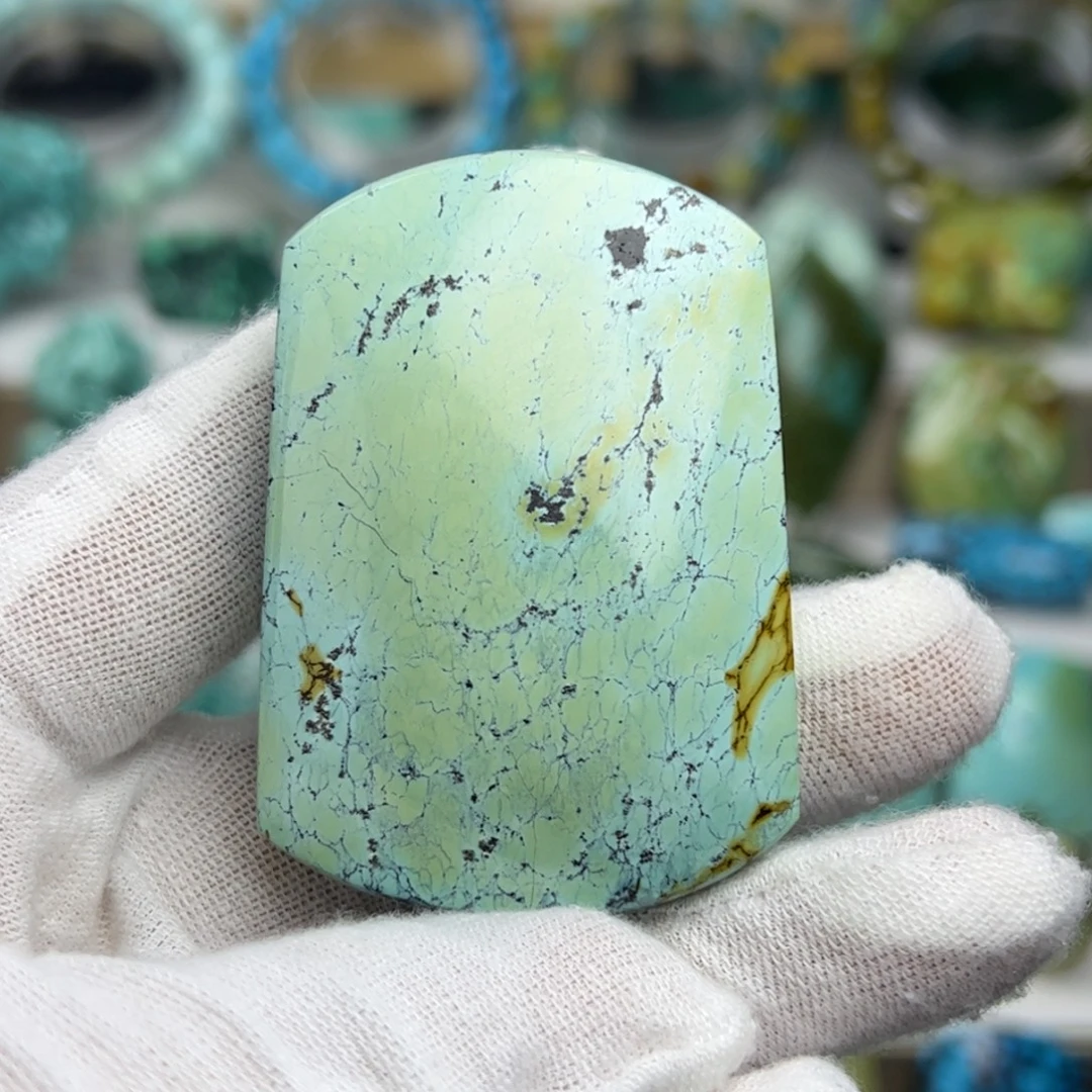 绿松石未镶嵌天然原矿绿松石