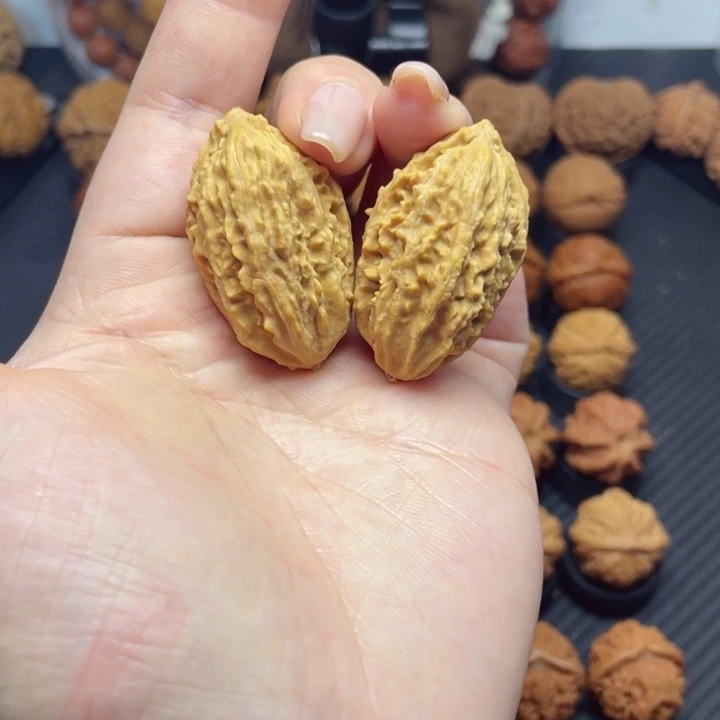 文玩核桃把件瓜条