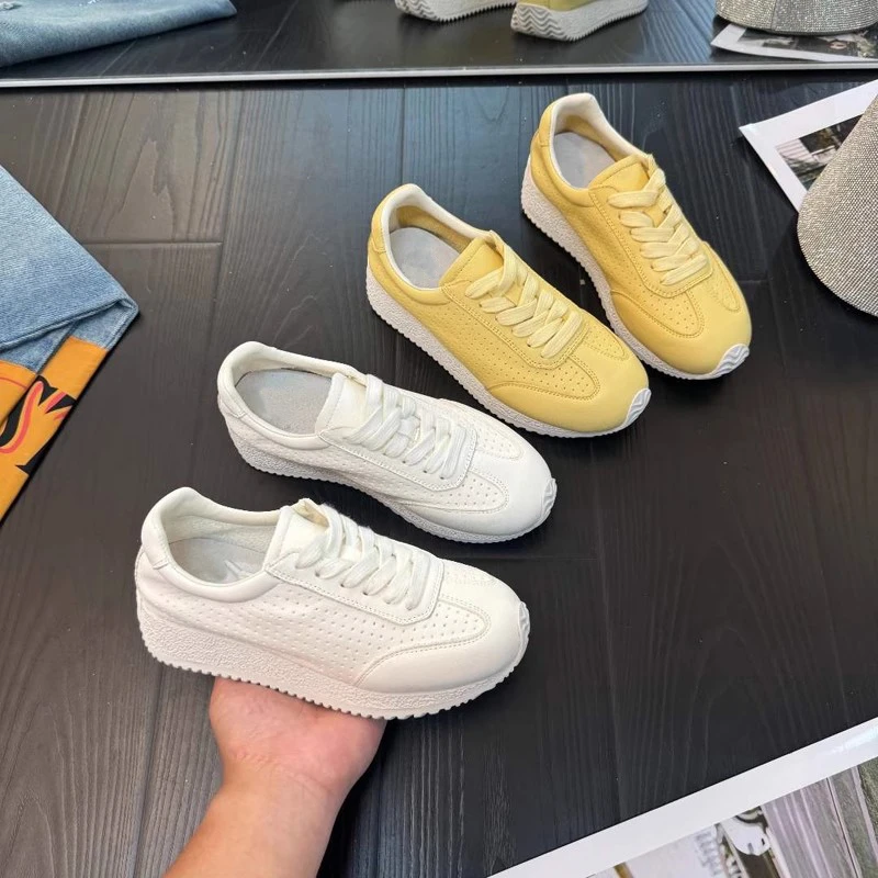 真皮透气时尚小白鞋女2025夏季百搭软底女鞋厚底镂空休闲鞋