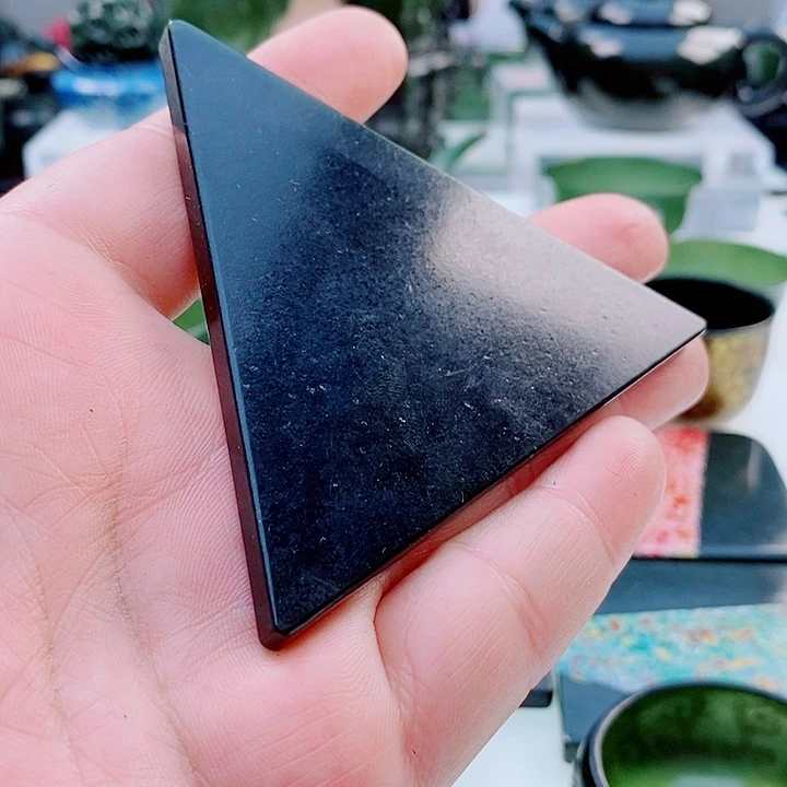 和田玉（青玉）未镶嵌把件