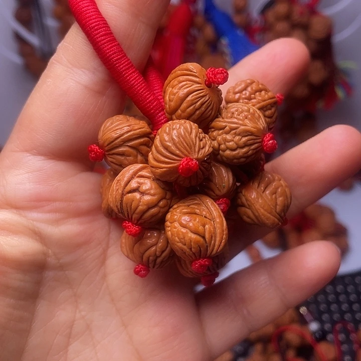 吊坠桃核龙纹桃枭