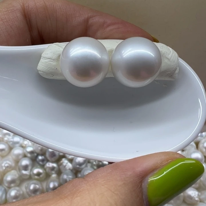 海水珍珠未镶嵌澳白面珠裸珠14+mm
