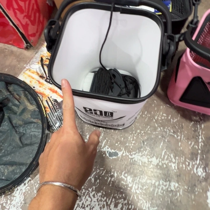 800度白色加高打水桶一个，新