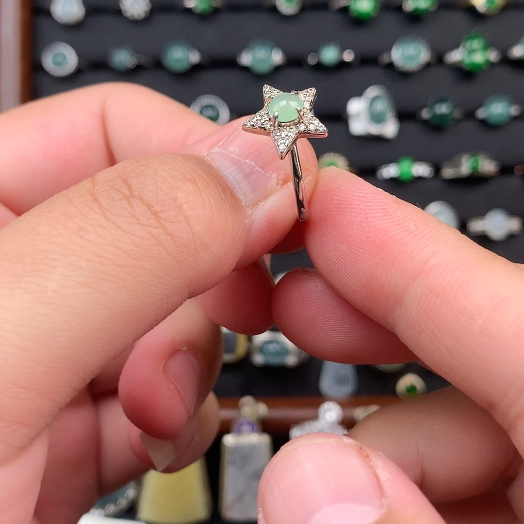 翡翠银S925镶嵌颈饰