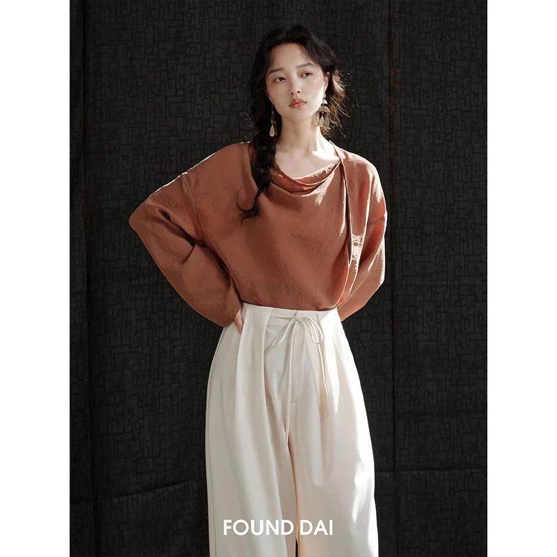 雾面铜氨丝|立体裁剪 不对称设计长袖上衣