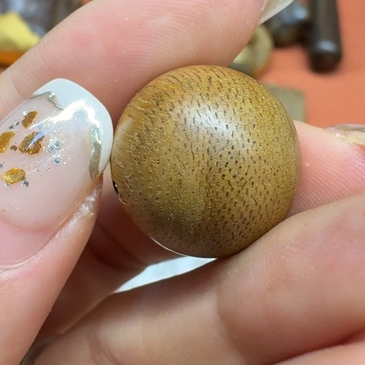大叶紫檀（黑酸枝木类）