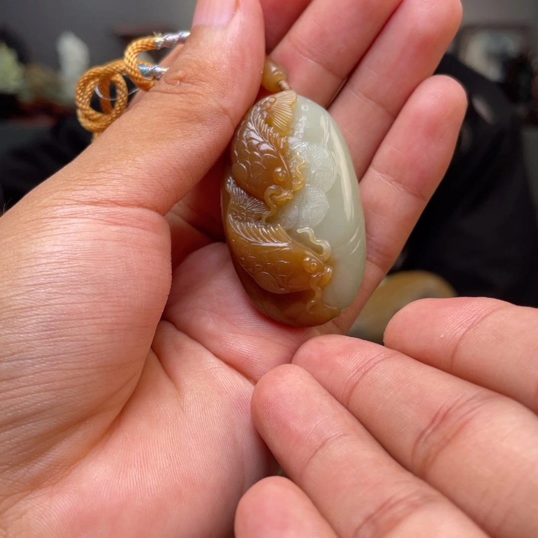 未镶嵌和田玉摆件