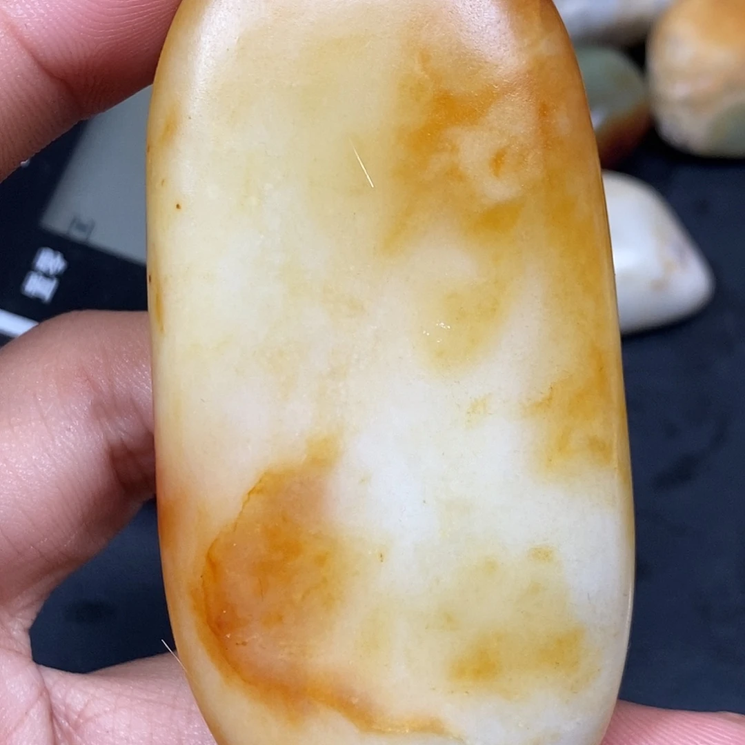 和田玉（糖玉）未镶嵌挂件