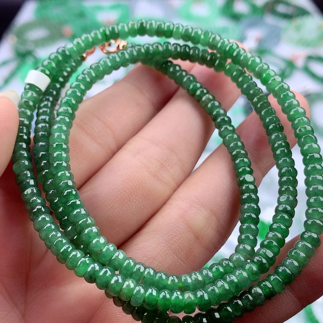 翡翠挂件未镶嵌项链