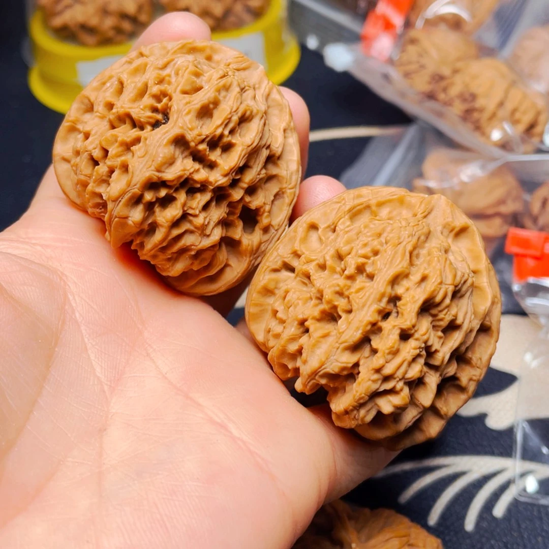 吊坠文玩核桃南疆石