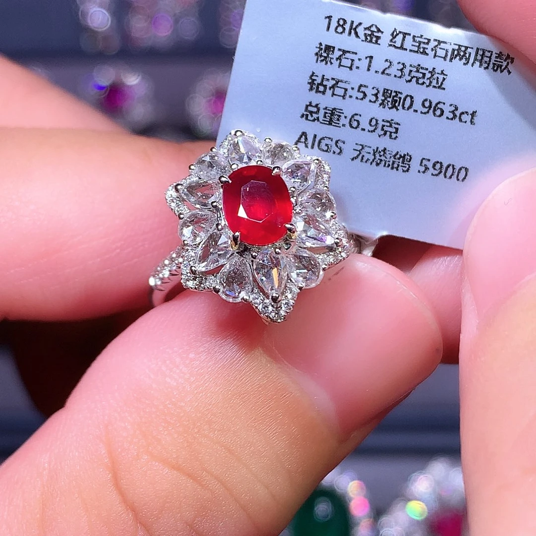 红宝石18K金镶嵌戒指