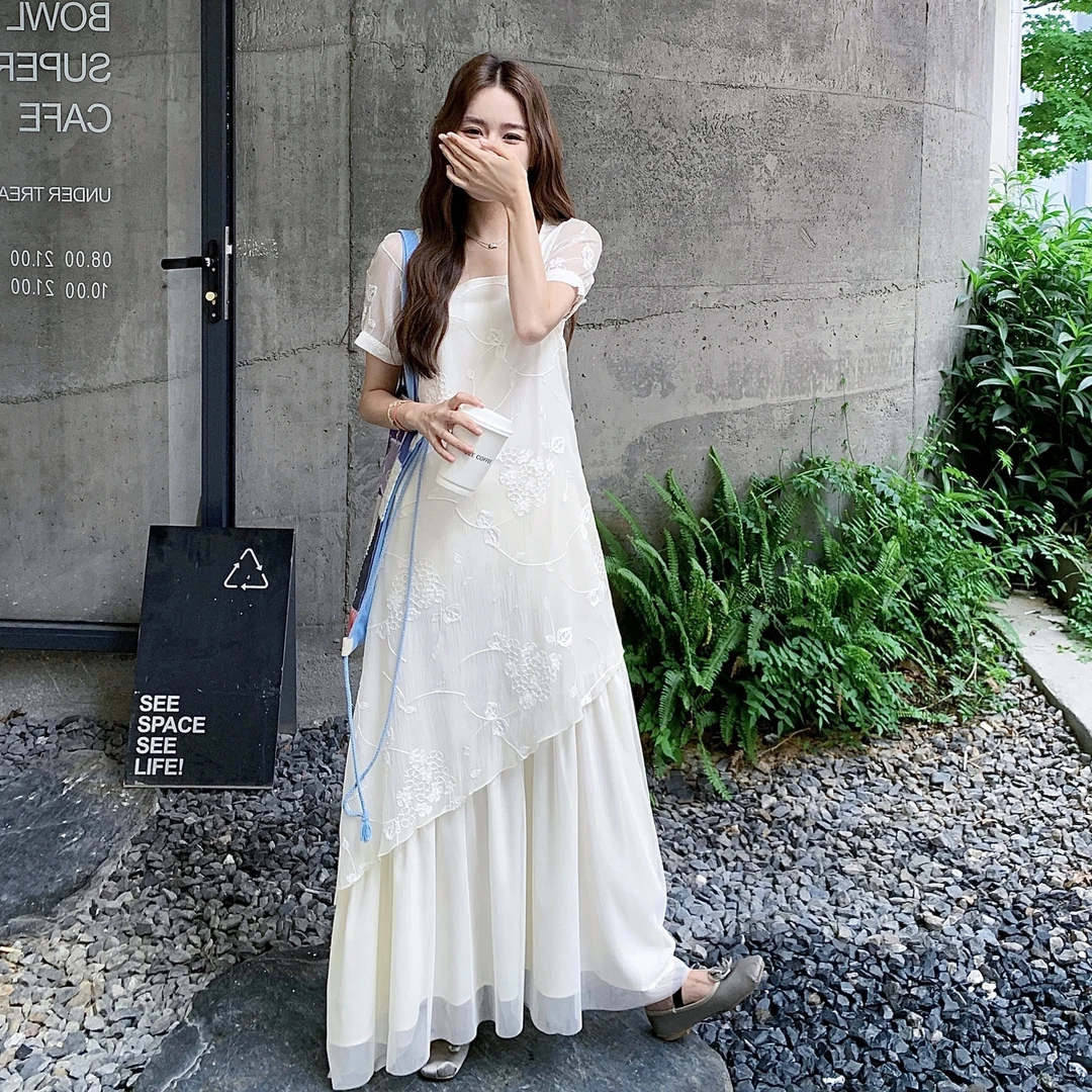 清纯系松弛感连衣裙女夏法式蕾丝方领网纱拼接假两件气质洋气长裙