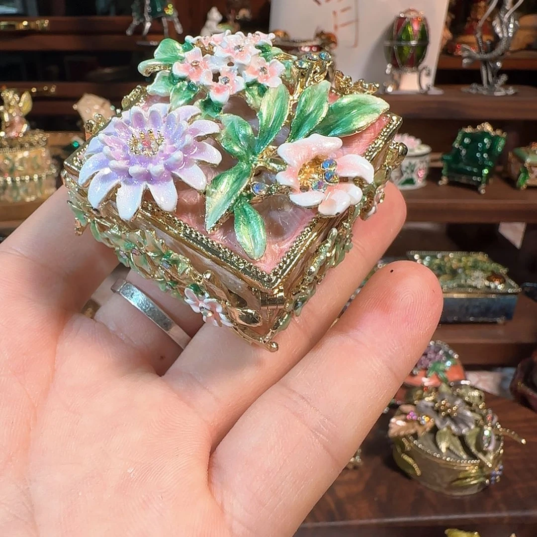 手工制品请勿吹毛求疵