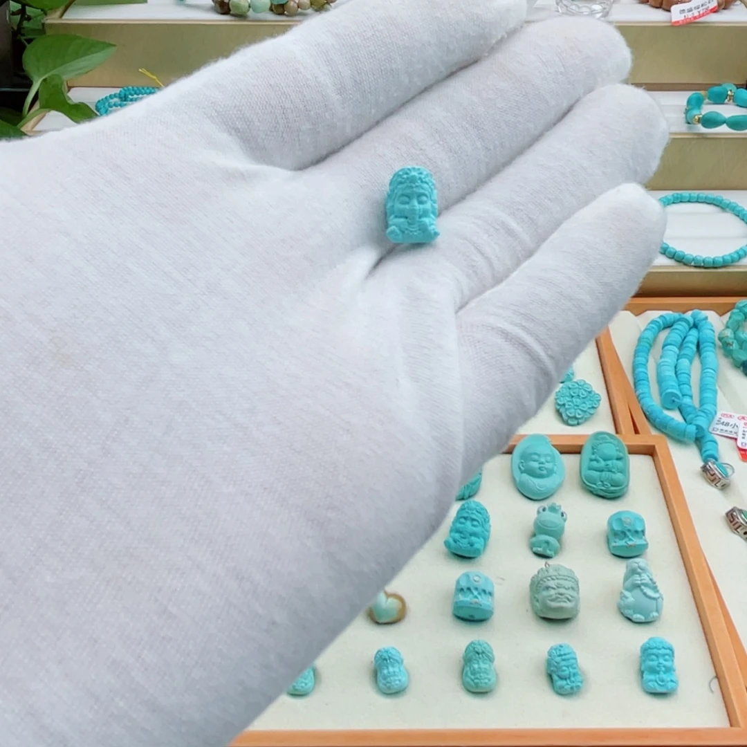未镶嵌绿松石珠宝奇石