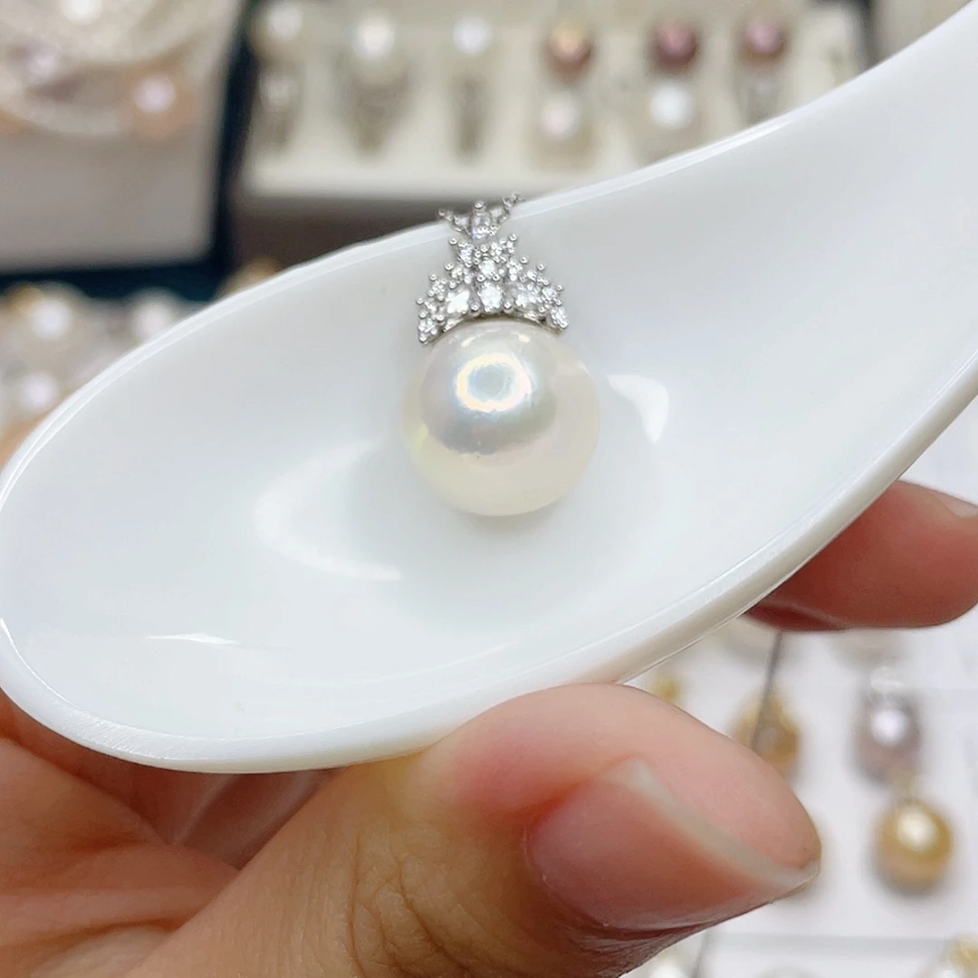淡水珍珠合金吊坠(赠链)