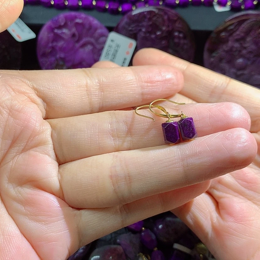 【闪购商品】苏纪石（舒俱来）18K金镶嵌耳钩