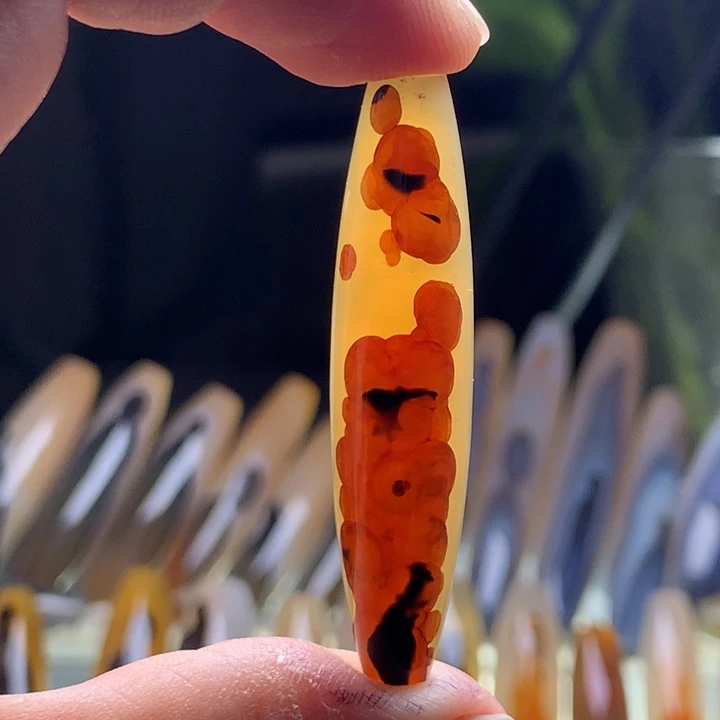 玛瑙/玉髓颈饰未镶嵌40