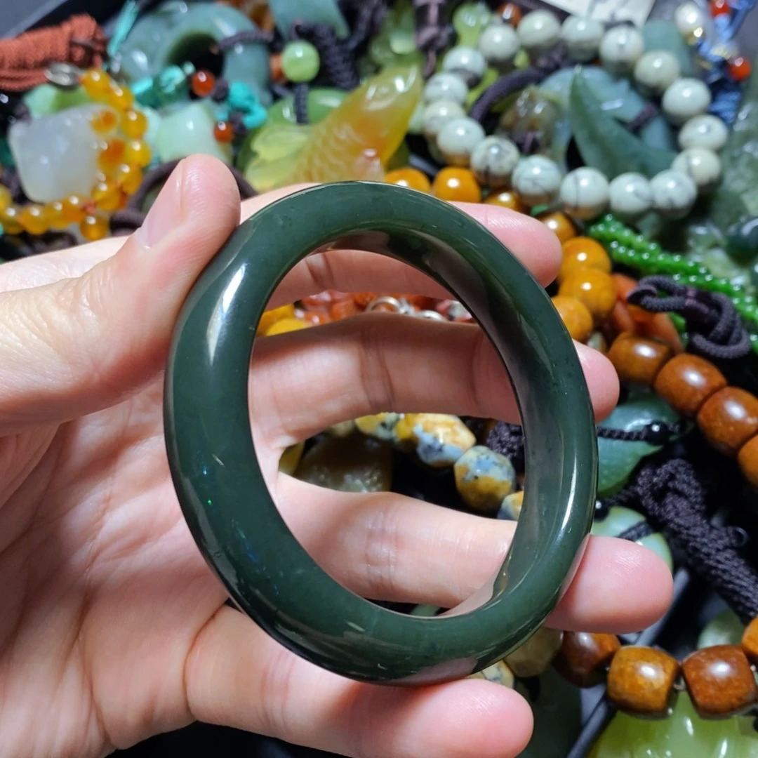 和田玉未镶嵌颈饰55口