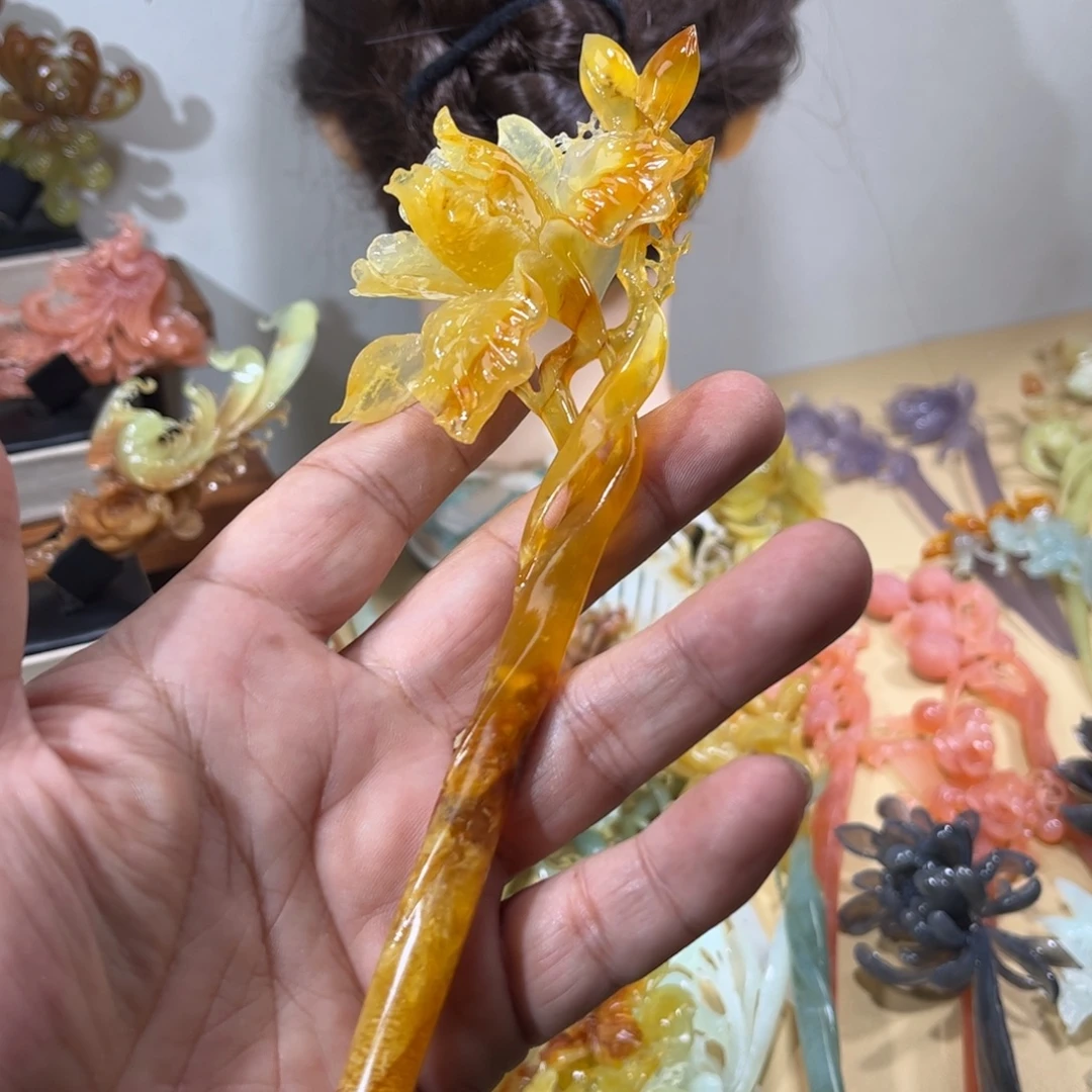 猫***-蛇纹石玉未镶嵌发簪