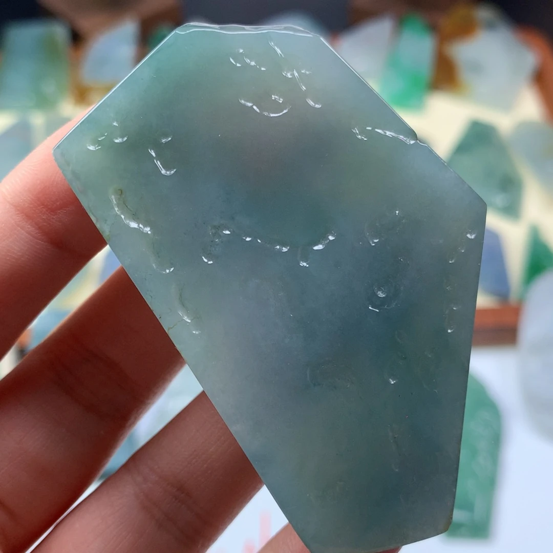 定制翡翠未镶嵌包工