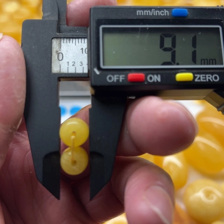 琥珀未镶嵌裸石原矿