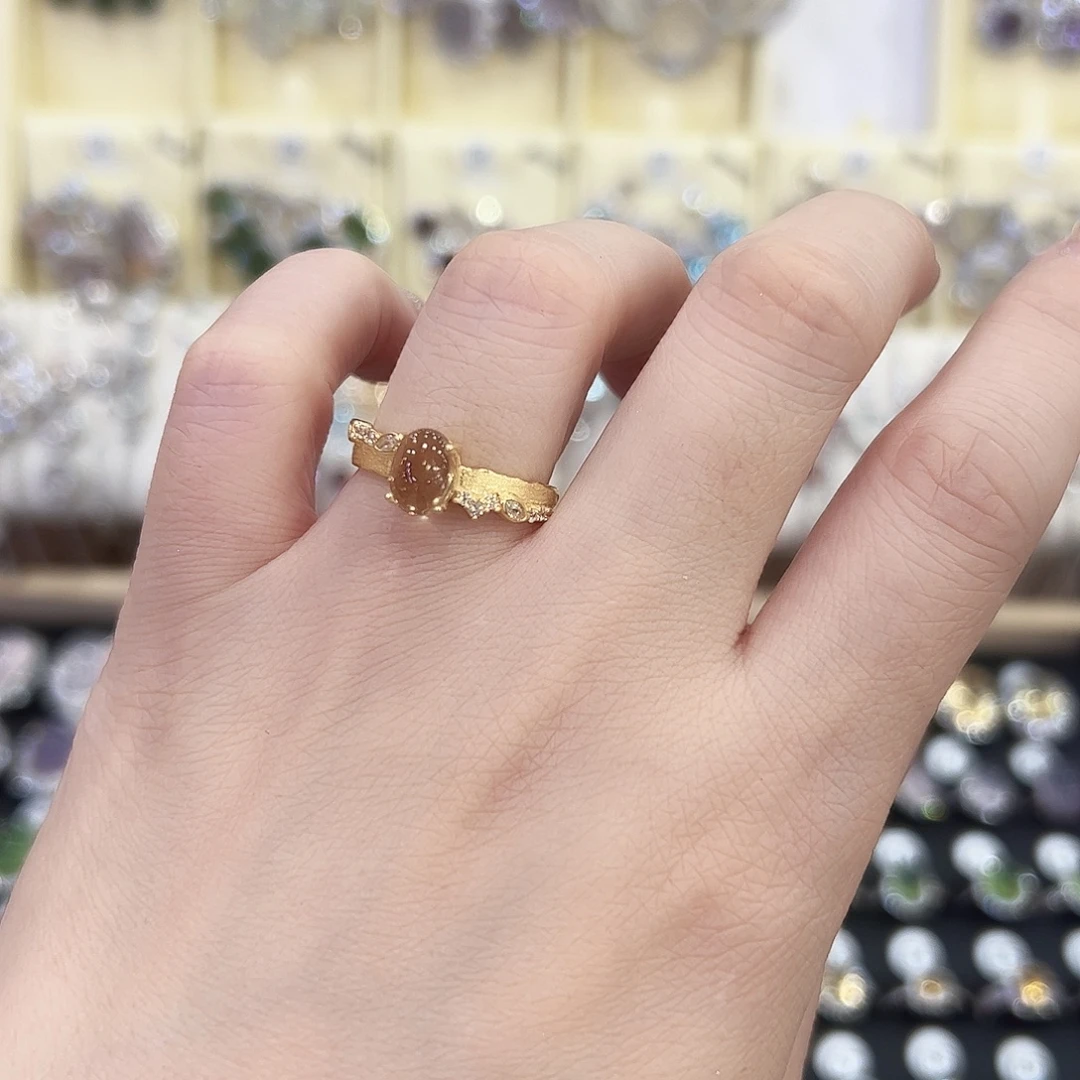 银S925镶嵌黄晶戒指